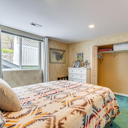 Inviting Great Falls Home With Wraparound Deck! Eksteriør bilde