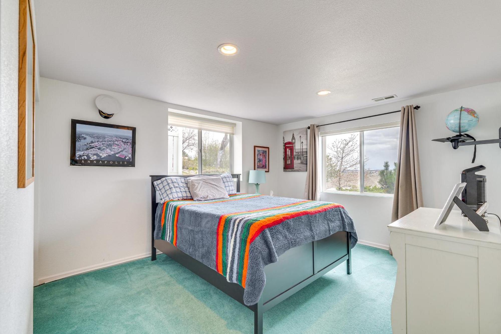 Inviting Great Falls Home With Wraparound Deck! Eksteriør bilde