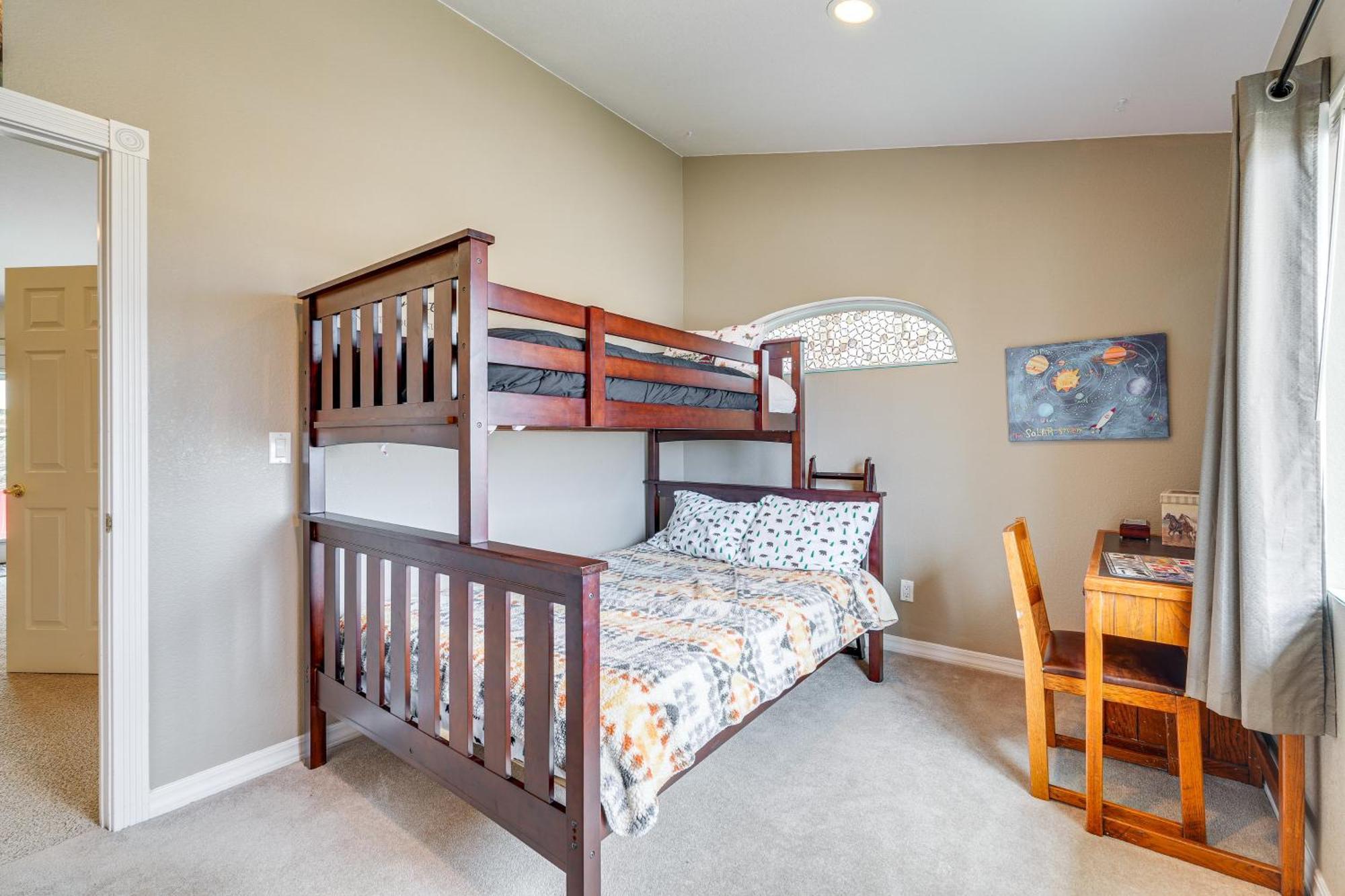 Inviting Great Falls Home With Wraparound Deck! Eksteriør bilde